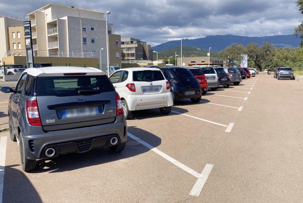 ACCUEIL 2 Aixam,voitures sans permis d'occasion,utilitaire léger,utilitaire sans permis,petite citadine