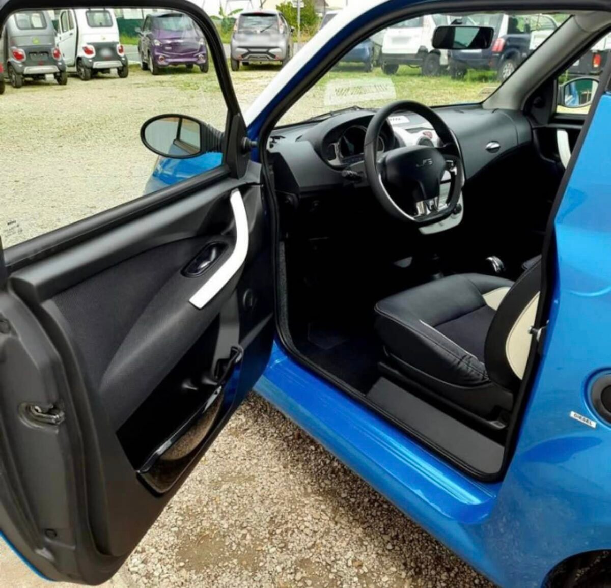 Ligier JLS50 – Image 14