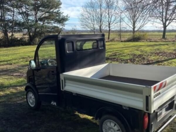 Aixam D truck